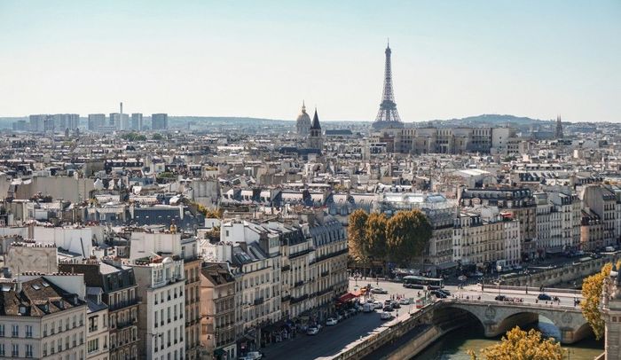 France Moves to Ban Social Media for Children Under 15