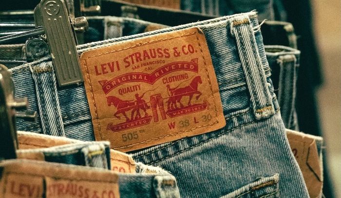 Levi Strauss Discloses Data Breach via Social Engineering